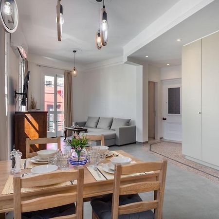 Christiana'S Lovely Apartment In Psyri, Atene Esterno foto